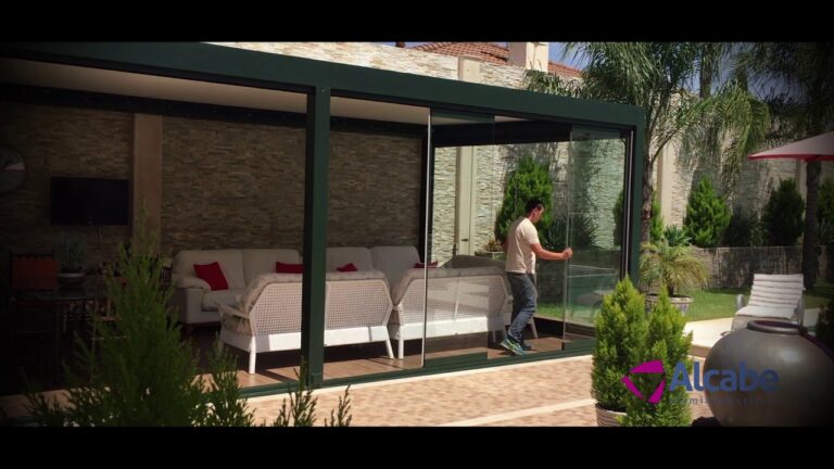 Balcones acristalados: la opción eco-friendly para tu hogar